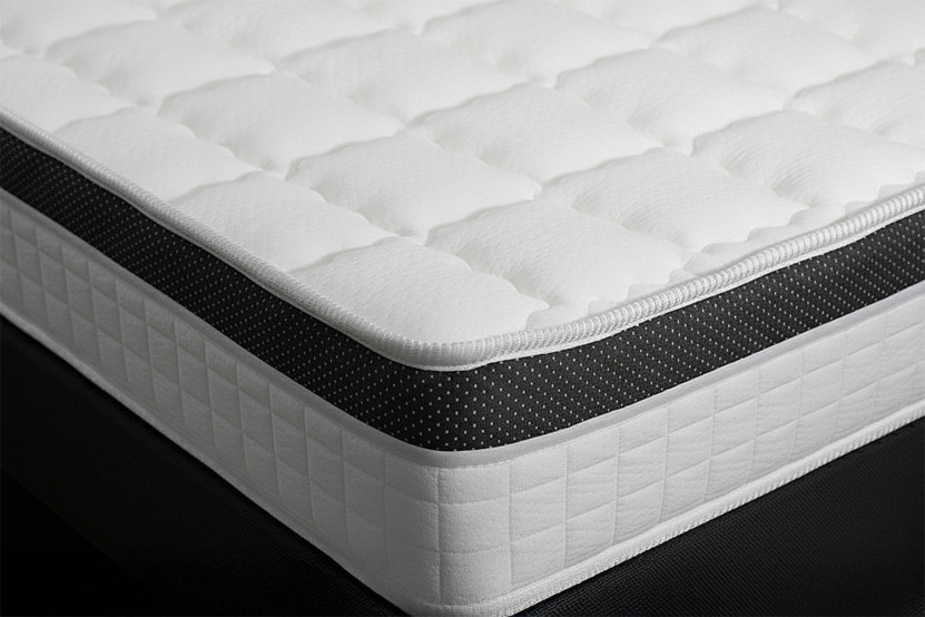 Pack lit complet 200x200 cm - Matelas + 2 Sommiers Noirs + 2 oreillers + Couette - Supérieur