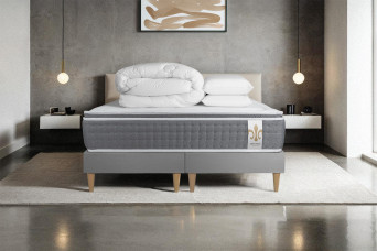 Pack lit complet 200x200 cm - Matelas + 2 Sommiers Gris + 2 oreillers + Couette - Vingt-Six PLUS